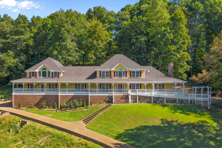 01_TNHometour1_mls Hendersonville,