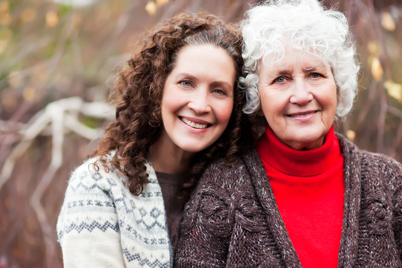 5 Ways to Help Your Loved One Adjust to Senior Living